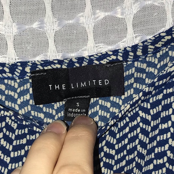 The Limited Blouse - Picture 3 of 3